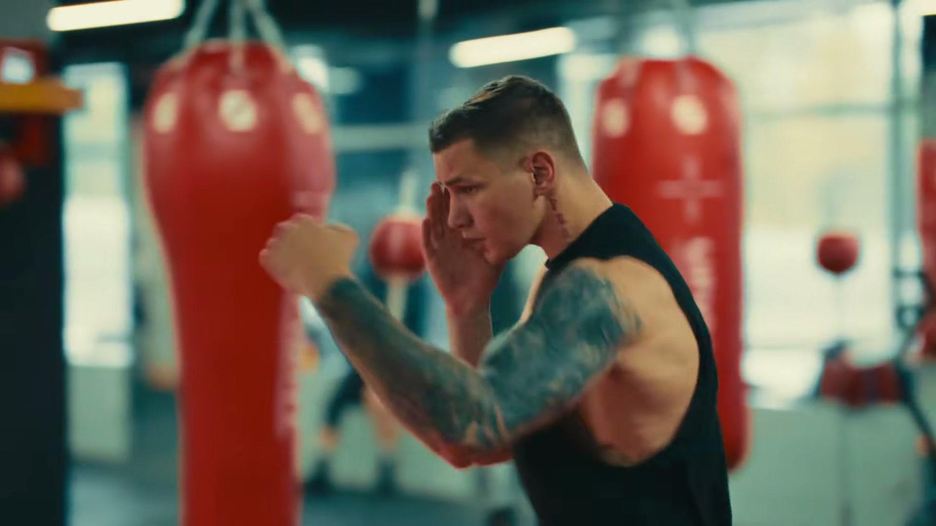 Treino de boxe na ANIMA
